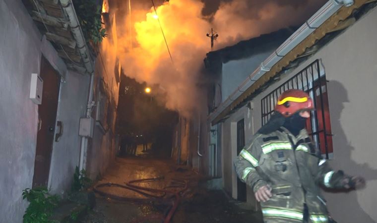 Bursa'da gece yarısı korkutan yangın