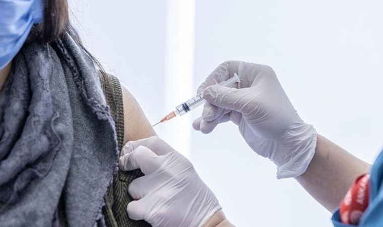 Bilim Kurulu üyesi açıkladı: Koronavirüs aşısı zorunlu mu olacak?