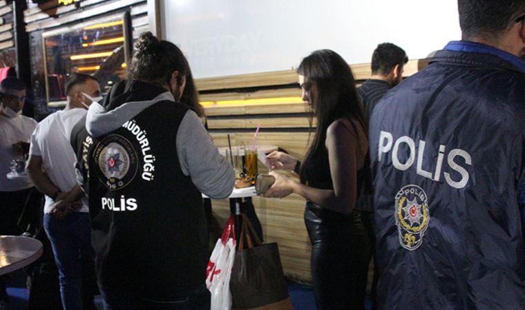 İstanbul'da eğlence mekanlarında polis denetimi: 47 gözaltı