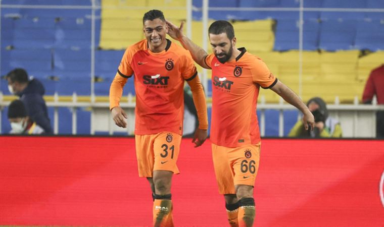 Galatasaray'ın Mısırlı golcüsü Mohamed'ten Arda Turan paylaşımı