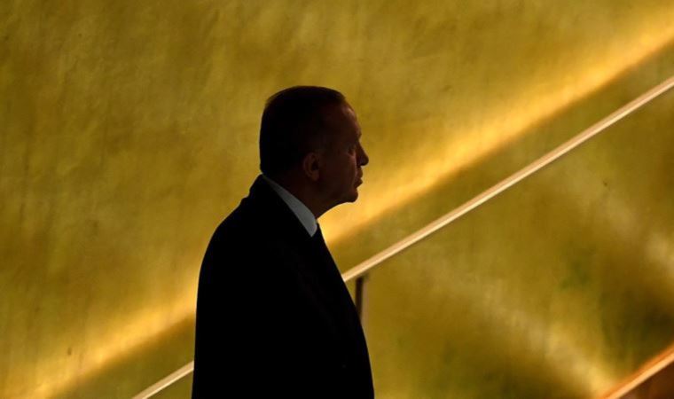 Financial Times Erdoğan’ın ‘istenmeyen kişi’ talimatını yorumladı: “TL üzerindeki baskıyı artırıyor”