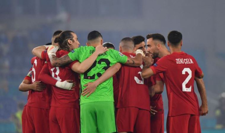 Milli futbolcu Zeki Çelik için 4 kulüp harekete geçti