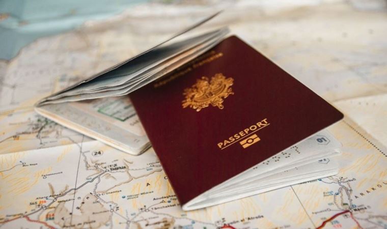 ABD'de ilk kez: Cinsiyet hanesinde X yazan pasaport düzenlendi