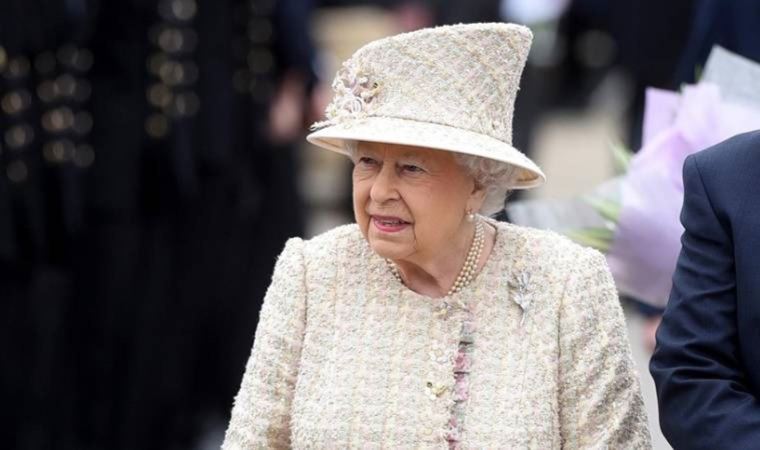 Doktorlar, İngiltere Kraliçesi 2. Elizabeth'e en az iki hafta dinlenmesini önerdi
