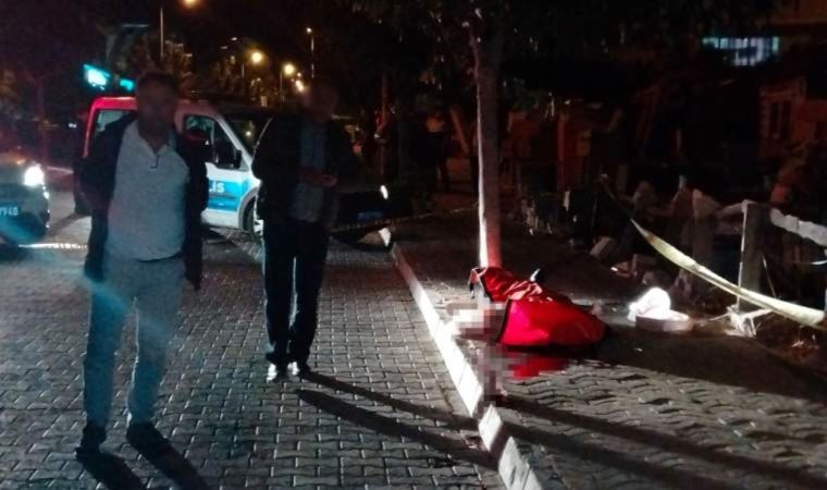 Didim'de bir kişi kaldırımda silahla vurulmuş halde bulundu