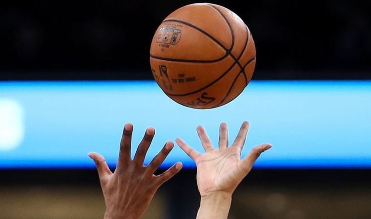NBA'nin yıldız basketbolcusu Andrew Wiggins zorla aşı olduğunu açıkladı