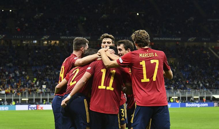 İspanya, Uluslar Ligi yarı finalinde İtalya'yı 2-1 mağlup etti.