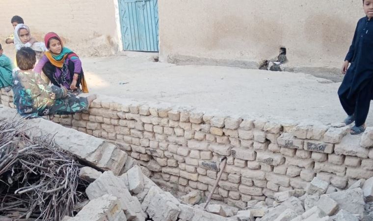 Pakistan'da deprem: 20 kişi hayatını kaybetti