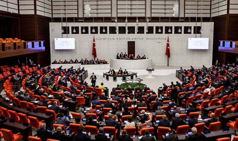 Yurt çıkmayan öğrencilere burs önerisine AKP-MHP engeli