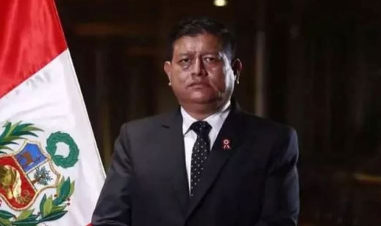 Peru'da kriz: Bakan istifa etti