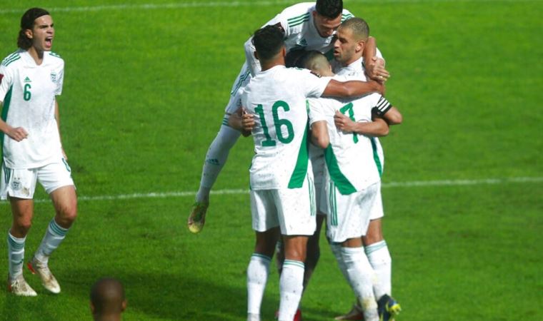 Feghouli attı, Cezayir play-off biletini kaptı!