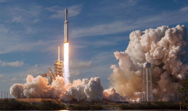 Elon Musk tarih verdi: İlk defa yörüngeye fırlatmayı deneyecekler