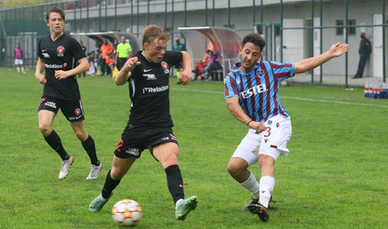 UEFA Gençlik Ligi: Trabzonspor : 2 - FC Midtjylland: 5