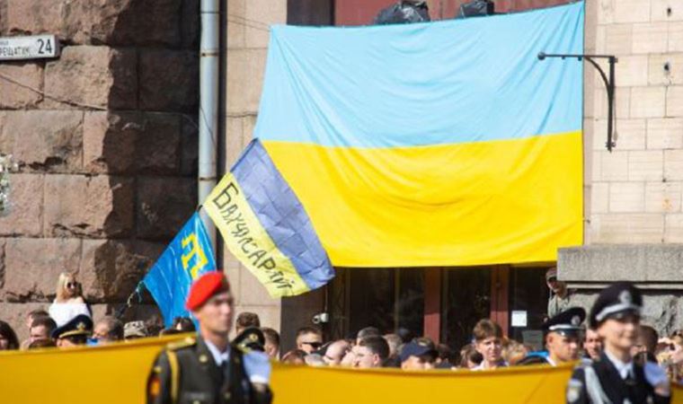 Ukrayna'da hareketlilik: İstifalar art arda geldi
