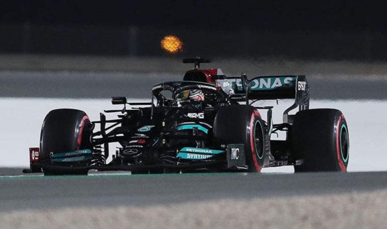 F1 Katar Grand Prix'sinde pole pozisyonu Hamilton'ın