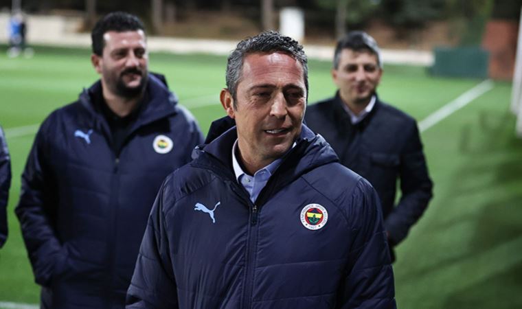 Fenerbahçe, Galatasaray derbisine dörtlü savunma ile çıkacak