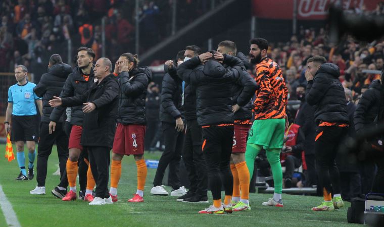 Galatasaray'a ağır derbi faturası