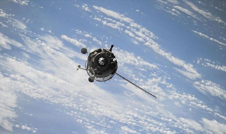 Çin, yer gözlem uydusunu uzaya fırlattı