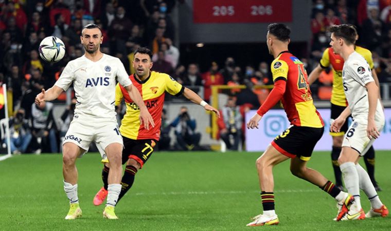 Fenerbahçe zirveden uzaklaşıyor| Göztepe 1-1 Fenerbahçe