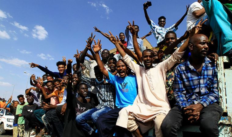 Sudan’da uzlaşı çabaları sürüyor