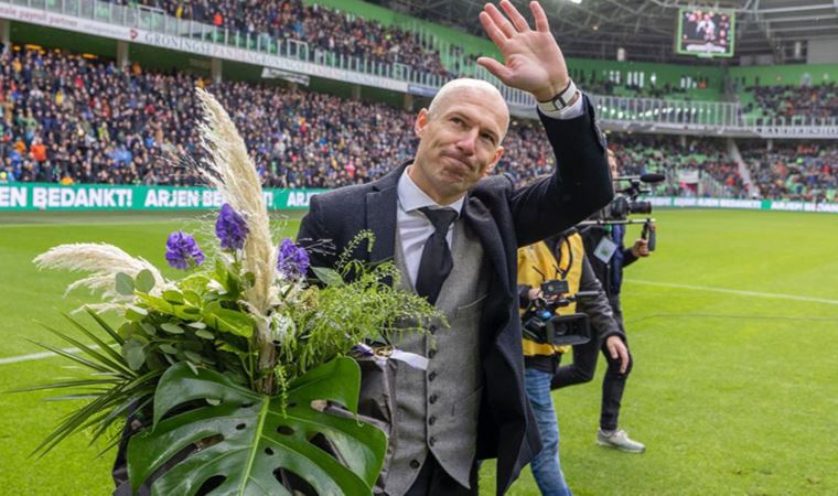 Arjen Robben, Groningen'de taraftara veda etti