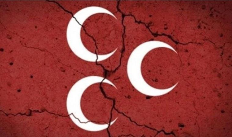 MHP'de deprem! Vekil Öztürk'ü topa tutup istifa etti