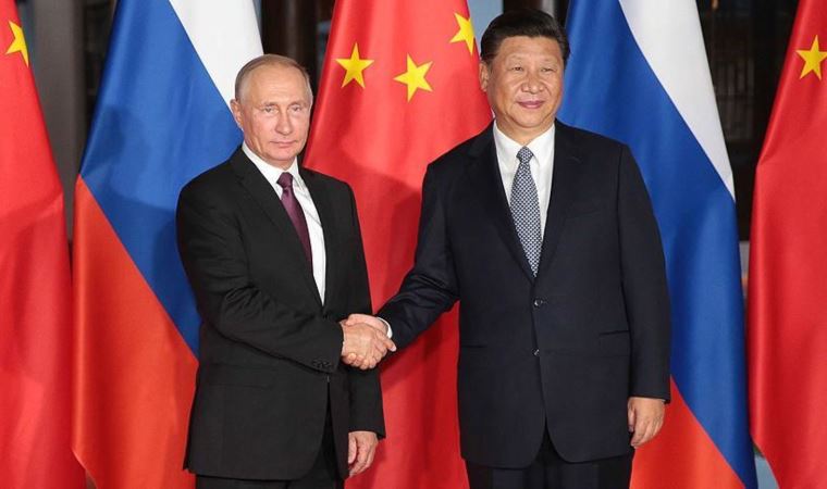 Rusya Devlet Başkanı Putin ile Çinli mevkidaşı Şi'nin görüşmesi başladı