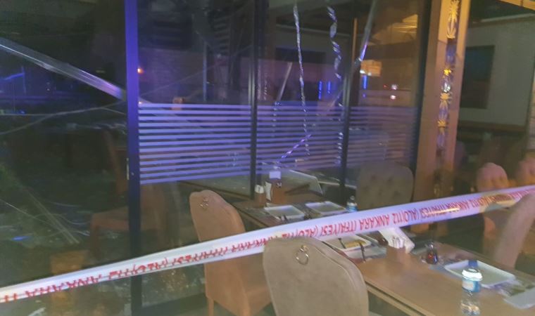 Ankara’da bir dükkânının asma tavanı çöktü: 2 yaralı