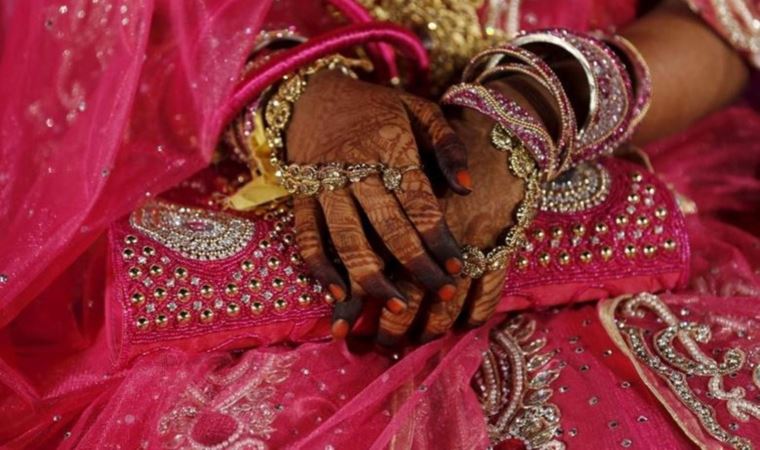 Hindistan'da kadınlar için evlenme yaşı değişti