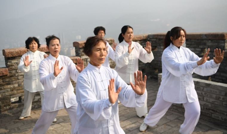 Çinli kadınların yaşam süresi arttı