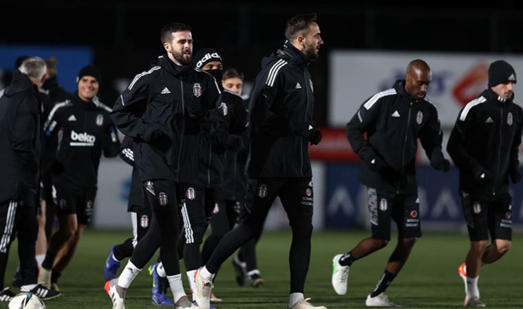Beşiktaş'ın İttifak Holding Konyaspor maçı kamp kadrosu belli oldu