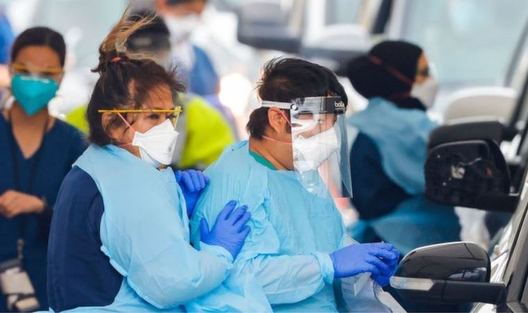 Covid: Avustralya’da koronavirüs testleri pozitif çıkan yüzlerce kişi yanlış bilgilendirildi