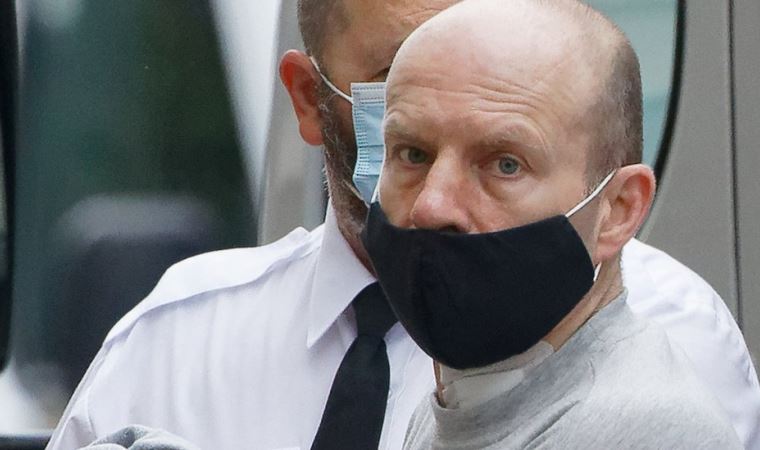 Galler'de 5,5 milyon sterlinlik piyango kazanan sevgilisini bıçaklayan adama 13 yıl hapis