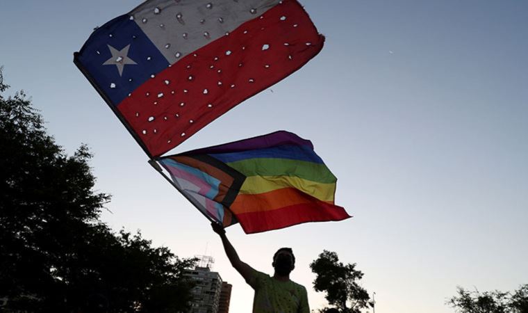 Şili, eşcinsel evliliği onaylayan yasa tasarısını kabul etti