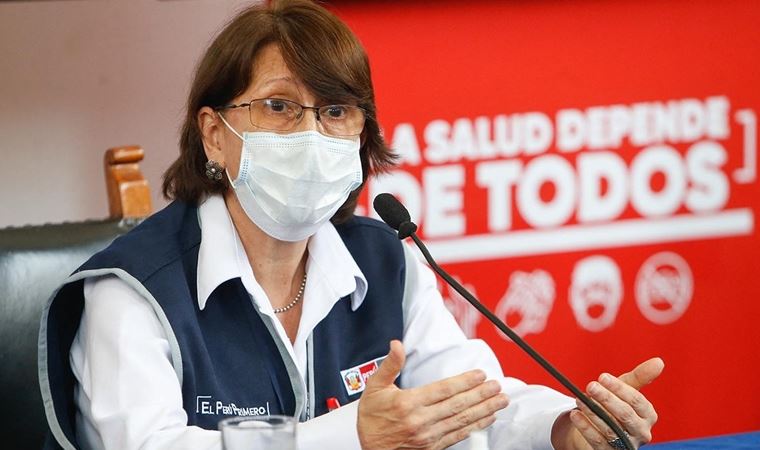 Peru'da aşı yokken eski devlet başkanı aşı olmuştu! Tepkiler istifa getirdi