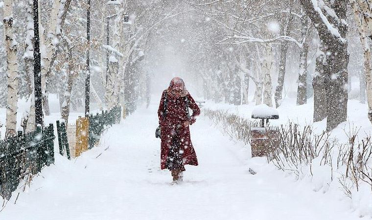 Meteoroloji'den İzmir için fırtına ve kar uyarısı!