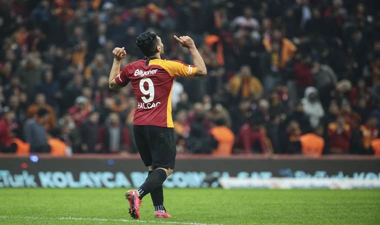 Falcao Galatasaray'ın maç kadrosunda mı?