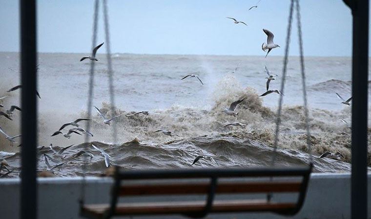 Meteoroloji bu kez denizdeki fırtınalar için uyardı