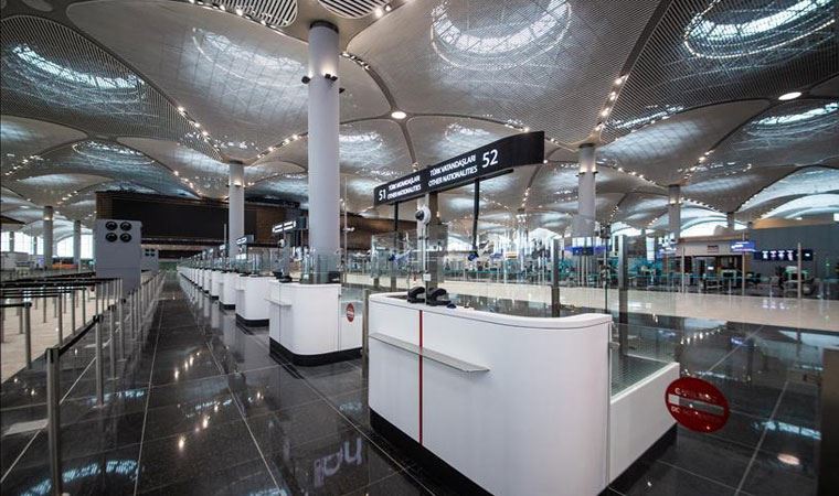 İstanbul Havalimanı işletmecisi İGA'ya 2 yıl ek işletme süresi verildi, kiralar 2024'e ertelendi
