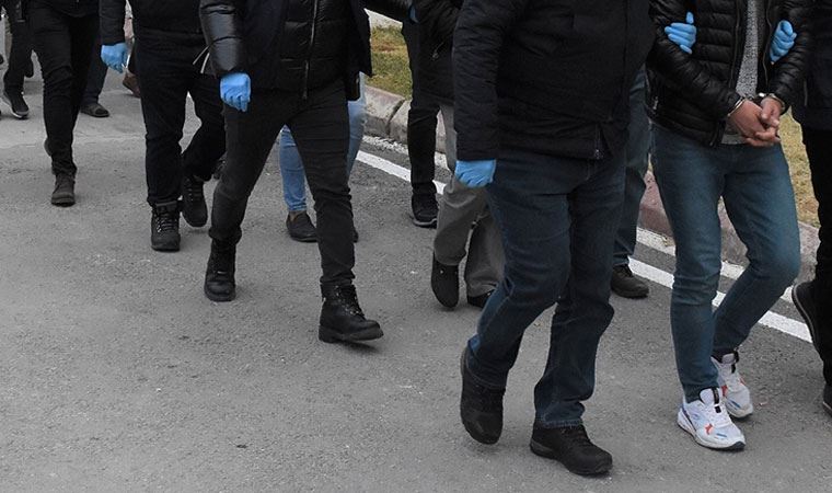 Kayseri'de terör örgütü IŞİD üyesi 4 zanlı adli kontrol şatıyla serbest bırakıldı