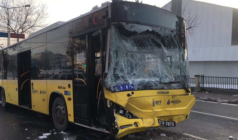 Sancaktepe'de İETT otobüsüyle minibüs çarpıştı: 7 yaralı