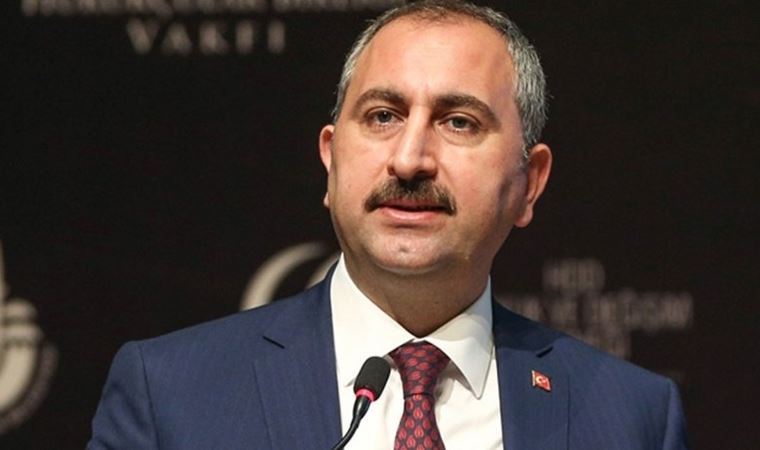 Adalet Bakanı Gül'den hayvan hakları kanununa ilişkin açıklama