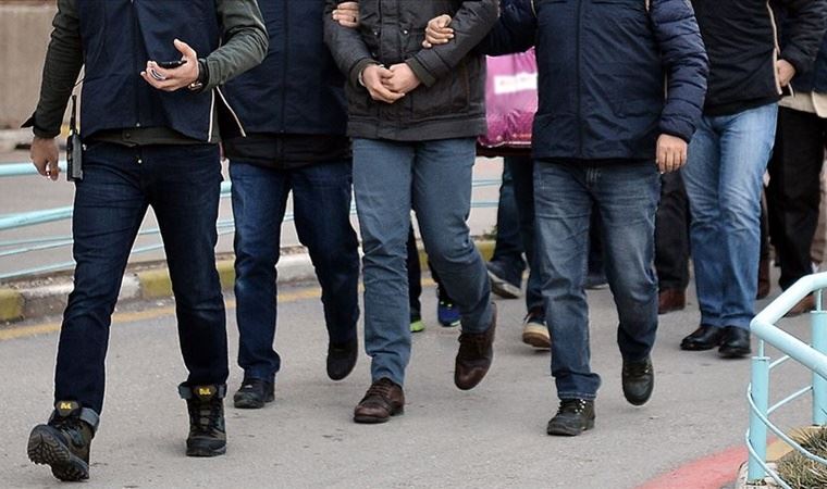 Adana merkezli 11 ilde FETÖ operasyonu: 13 gözaltı kararı