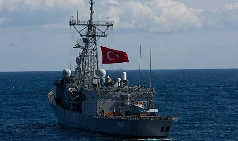 Ege'de gerginlik: Yunan savaş uçakları TCG Çeşme gemisini taciz etti