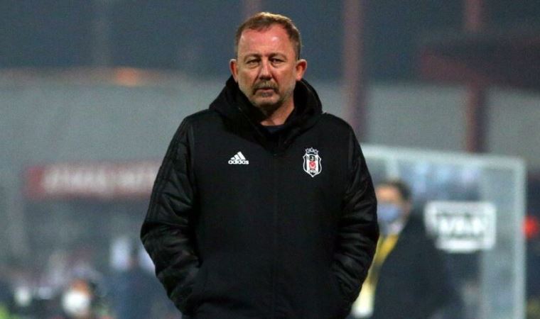 Beşiktaş Teknik Direktörü Sergen Yalçın şampiyonluk için tarih verdi