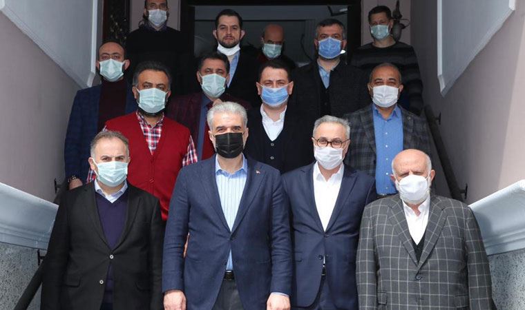 Türkiye İstanbul Sözleşmesi için ayaktayken AKP Ensar Vakfı'nı ziyaret etti