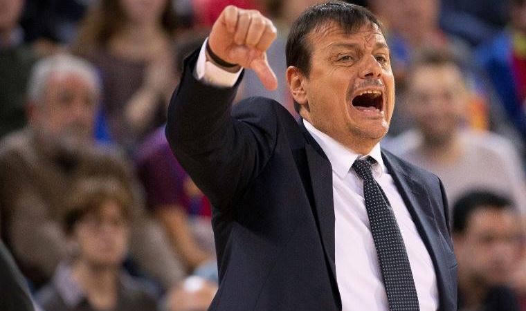EuroLeague'den Efes antrenörü Ergin Ataman'a 1 maç ceza