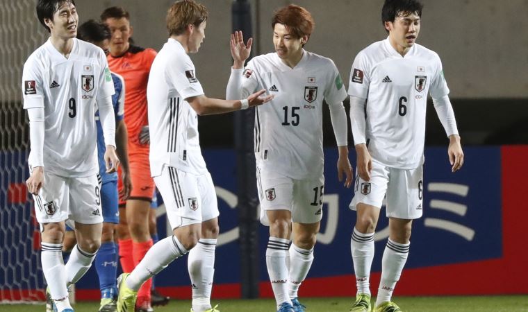 Japonya zayıf rakibine acımadı 14-0!