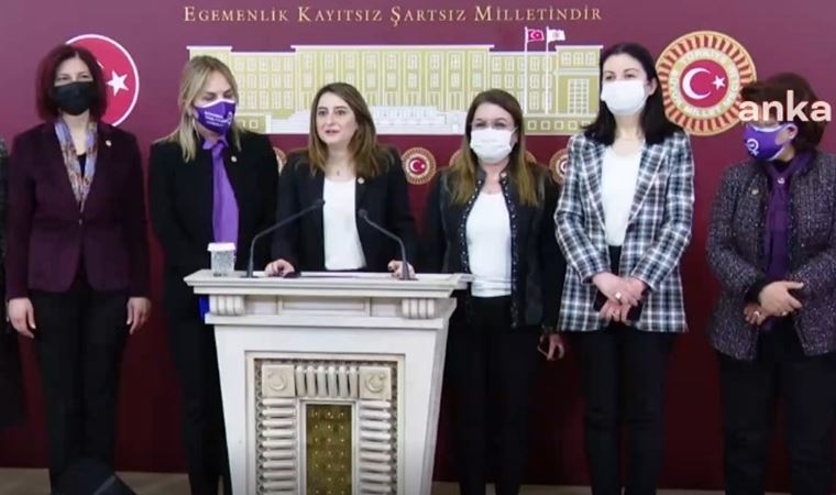 CHP'li kadınlar isyan etti