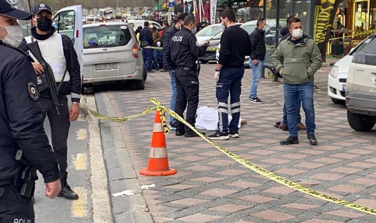 İstanbul'da silahlı çatışma: Çok sayıda yaralı ve ölü var